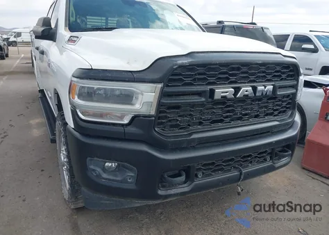 2019 Ram 2500 Tradesman 4X4 8' Box from USA, damaged, VIN 3C6UR5HJ7KG565823